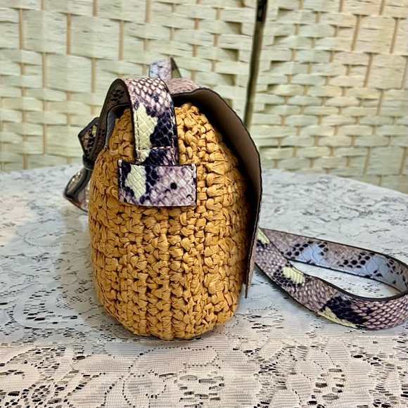 Vince Camuto ReptileLeather and Straw Crossbody 9in L x 6in H x 2in W - Picture 2 of 10
